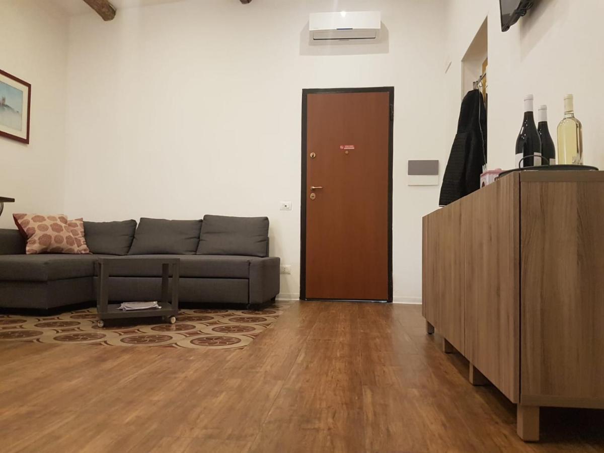 Sat Appartamenti Locazioni Turistiche Brevi-G&P Holiday Home Trapani Exterior photo