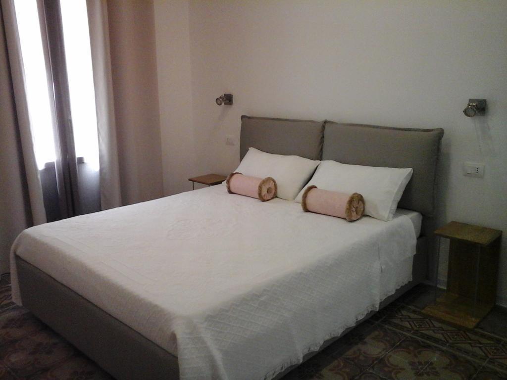 Sat Appartamenti Locazioni Turistiche Brevi-G&P Holiday Home Trapani Exterior photo